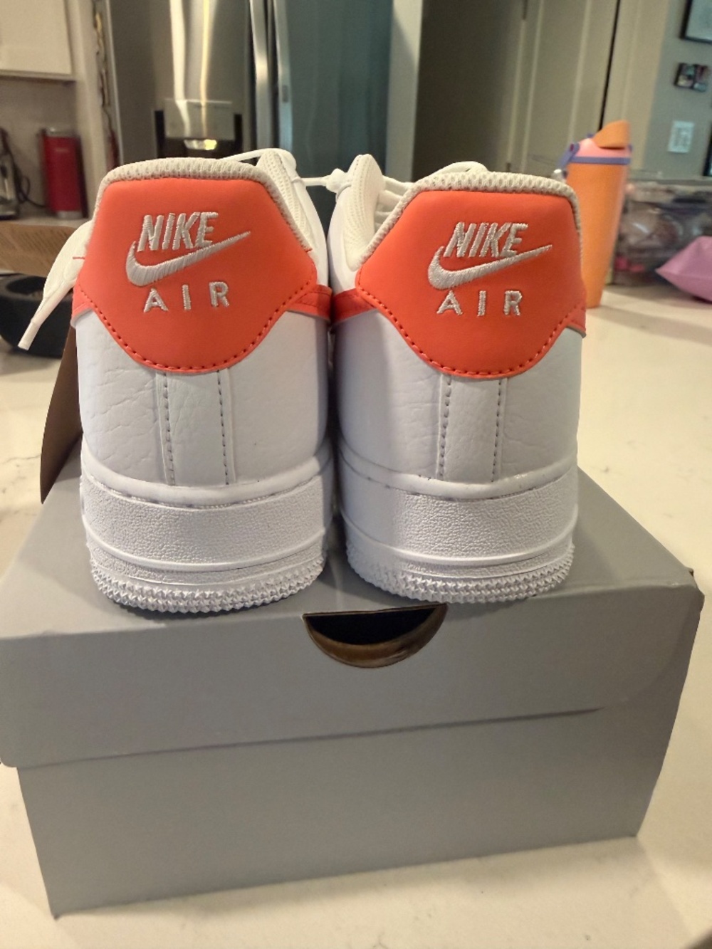 Brand New in Box Women's Air Force 1 '07 Next Nature - Picture 2 of 5